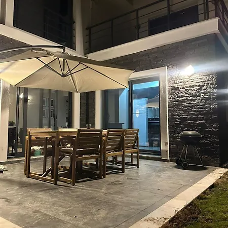 Welcome To Huzurderekoey Villa Peksimet
