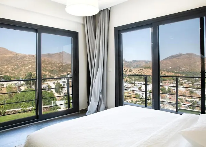 فيلة Welcome To Huzurderekoey Peksimet